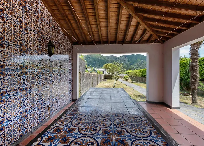 Blue Tile * Furnas (Azores)