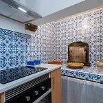 Blue Tile Furnas