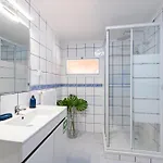 Blue Tile Furnas