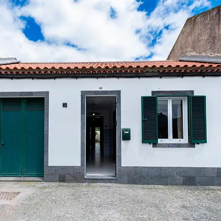 Blue Tile Casa de Férias Furnas (Azores)